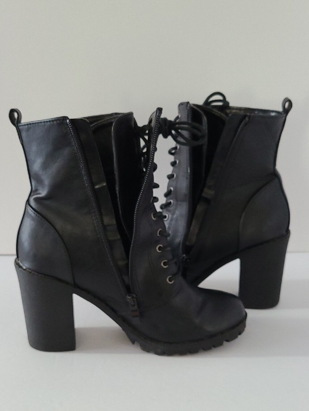 Dream Pairs “Silverado”Chunky Heel Combat Ankle Boots–Lace‑Up + Side Zipper–SZ 8 - Picture 6 of 15